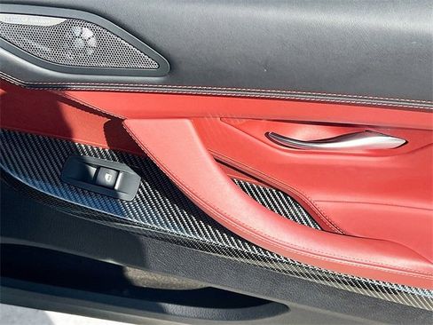 Used 2018 BMW 650i Convertible image 31