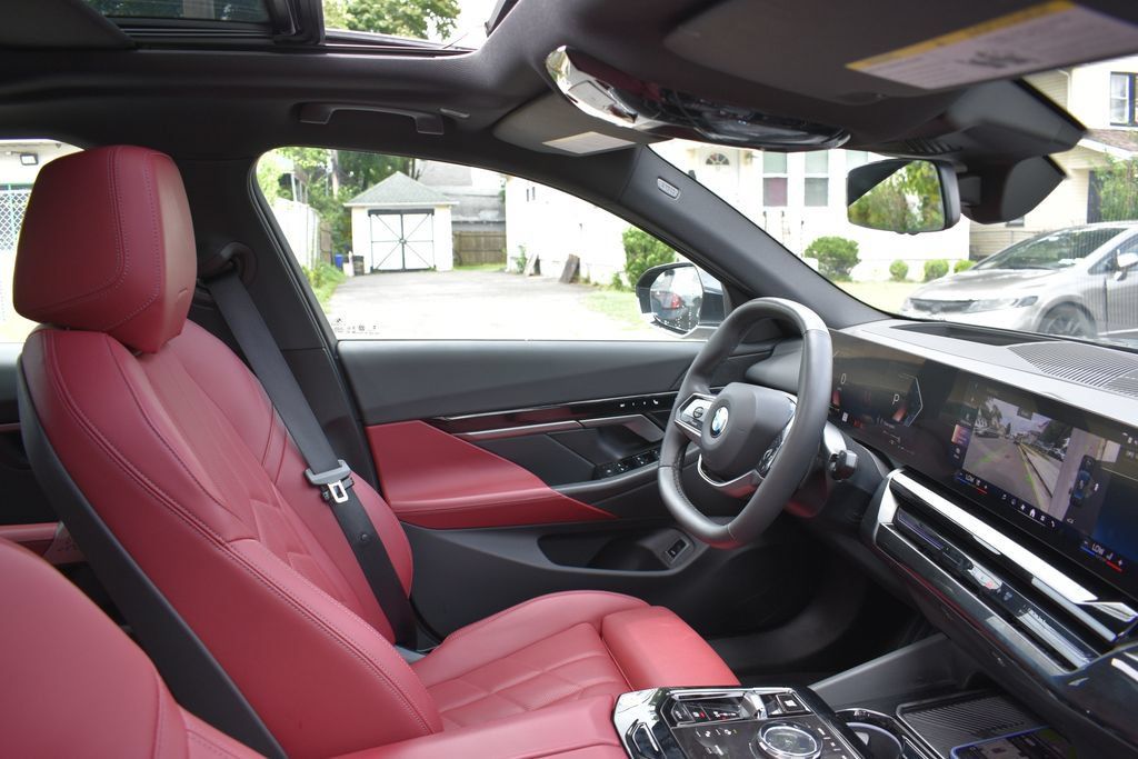 Used 2026 BMW 530i RWD image 20
