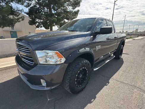 Used 2019 RAM 1500 Express w/ Express Value Package image 10
