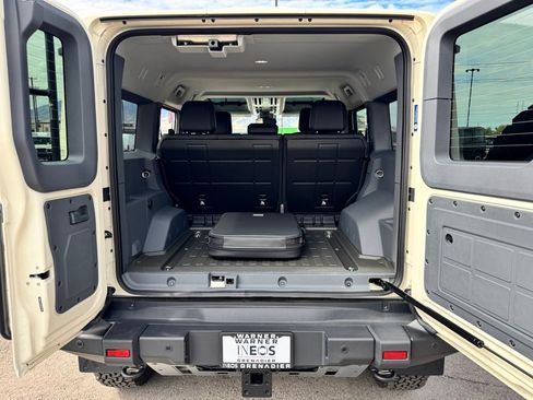 New 2025 INEOS Grenadier Fieldmaster Edition image 9