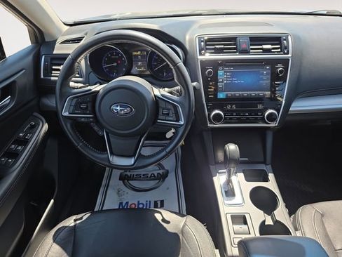 Used 2018 Subaru Outback 2.5i Premium w/ Protection Package #1 AWD/4WD image 10