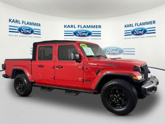 Used 2021 Jeep Gladiator Willys video 1