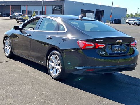 Used 2021 Chevrolet Malibu LT FWD image 22