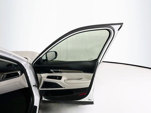 Used 2020 Kia Telluride EX FWD image 34