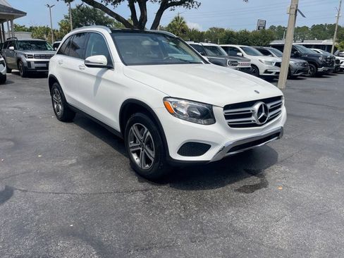 Used 2018 Mercedes-Benz GLC 300 image 8
