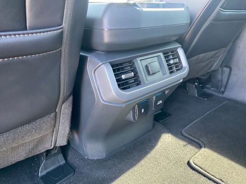 Used 2025 Ford F150 Lariat w/ Equipment Group 501A Mid image 24