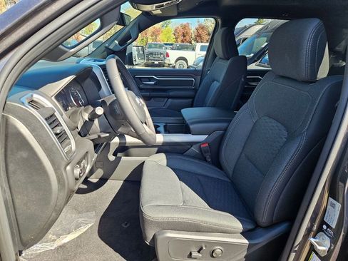 New 2026 RAM 1500 Big Horn AWD/4WD image 12