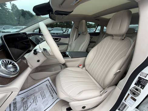 Used 2023 Mercedes-Benz EQS 450+ Sedan image 12