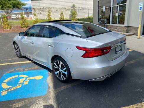 Used 2016 Nissan Maxima 3.5 SL FWD image 3