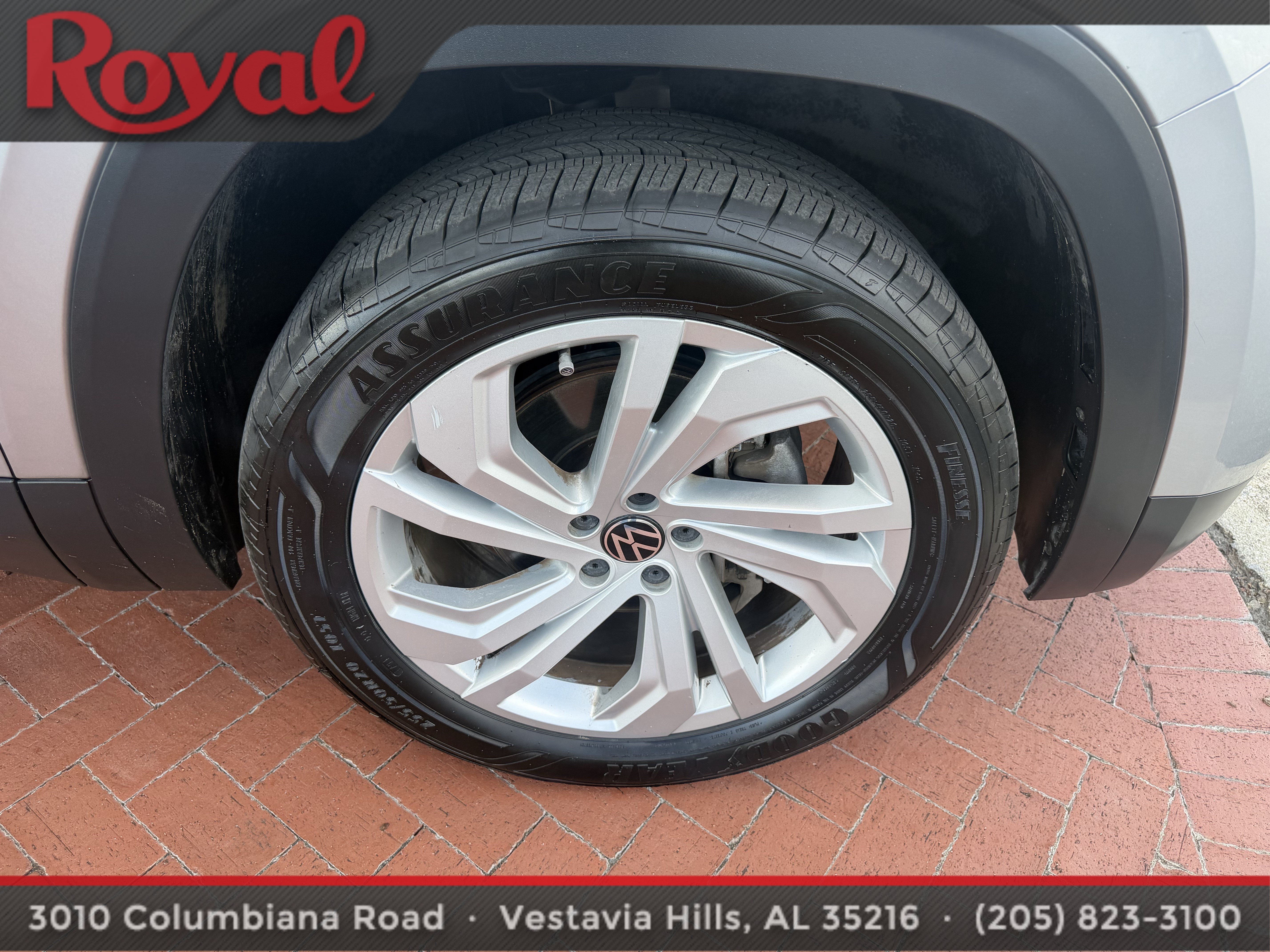 Certified 2023 Volkswagen Atlas SE FWD image 7