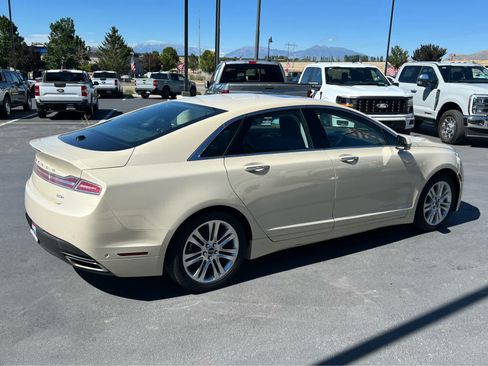 Used 2014 Lincoln MKZ Hybrid w/ Equipment Group 202A Reserve FWD image 7