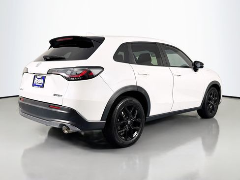 Certified 2023 Honda HR-V Sport image 5