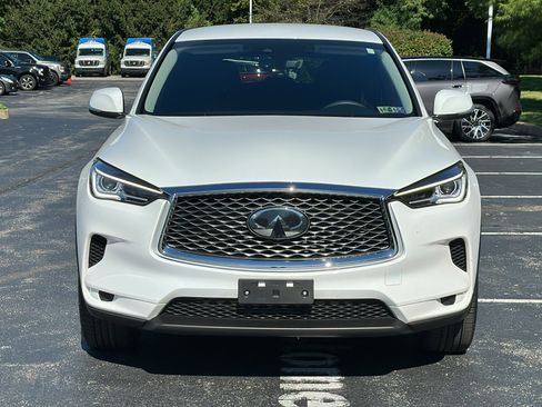 Certified 2023 INFINITI QX50 Pure image 3