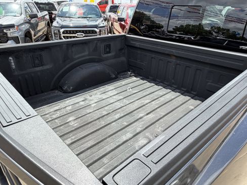 Used 2020 Ford F150 Raptor w/ Equipment Group 801A Mid AWD/4WD image 7