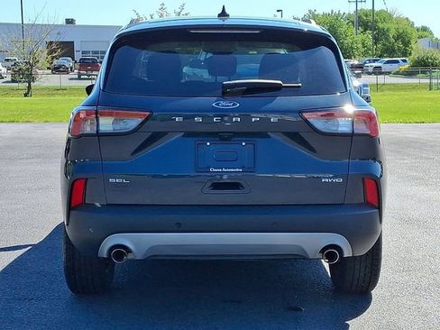Used 2022 Ford Escape SEL AWD/4WD image 8