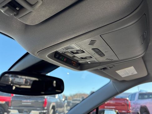 New 2026 Chevrolet Blazer LT w/ Midnight/Sport Edition image 30