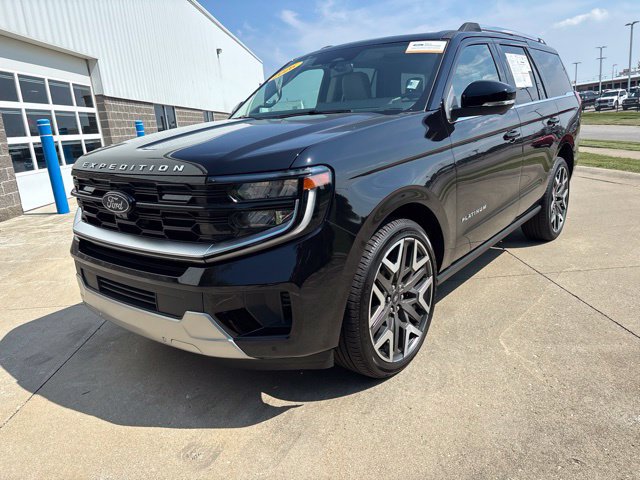 Certified 2026 Ford Expedition Platinum w/ Platinum Ultimate Package AWD/4WD image 5