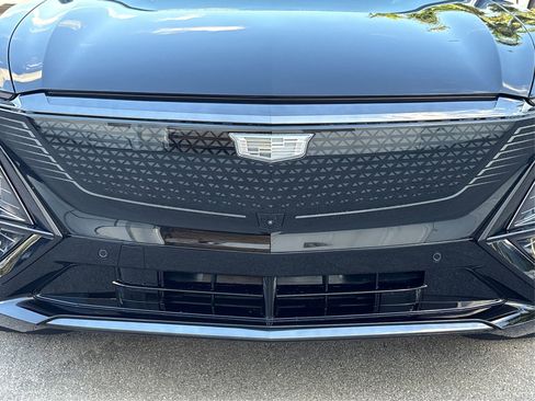 New 2026 Cadillac Lyriq Sport image 12