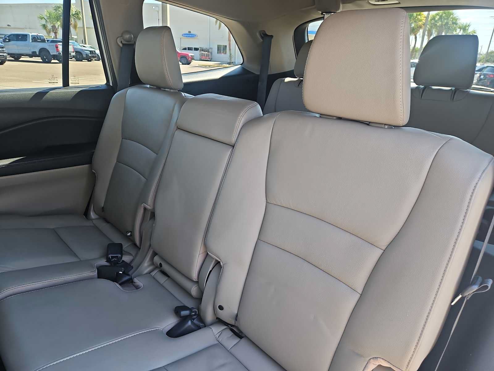Used 2022 Honda Pilot EX-L image 25