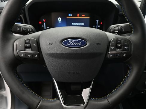 New 2025 Ford Maverick Lobo image 12