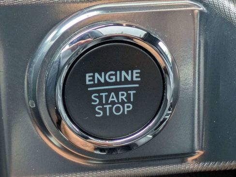 Used 2025 Ford F150 Lariat w/ Equipment Group 501A Mid AWD/4WD image 30