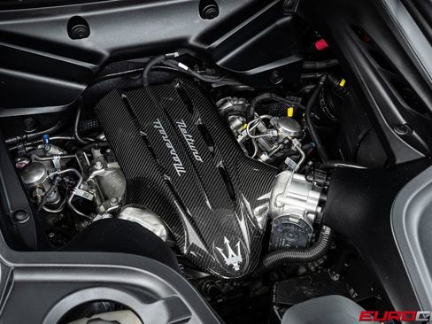 Used 2022 Maserati MC20 Coupe RWD image 25