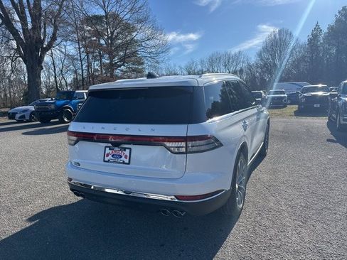 Used 2025 Lincoln Aviator Reserve w/ Illumination Package image 13