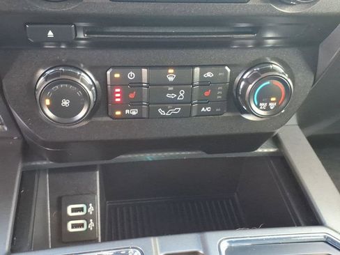 Used 2018 Ford F150 XLT w/ Equipment Group 302A Luxury image 17