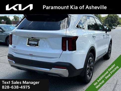 New 2026 Kia Sorento S w/ S Panoramic Sunroof Package FWD image 6