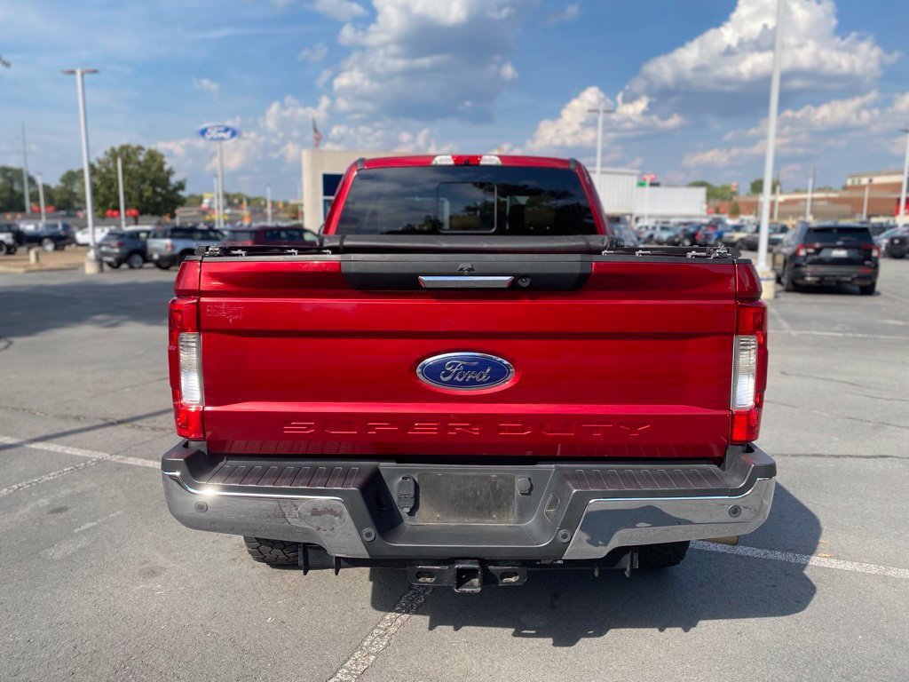Used 2019 Ford F250 Lariat w/ Lariat Value Package AWD/4WD image 6