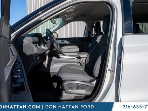 New 2026 Ford Explorer Active image 5