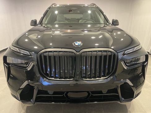 New 2026 BMW X7 xDrive40i w/ M Sport Package image 2