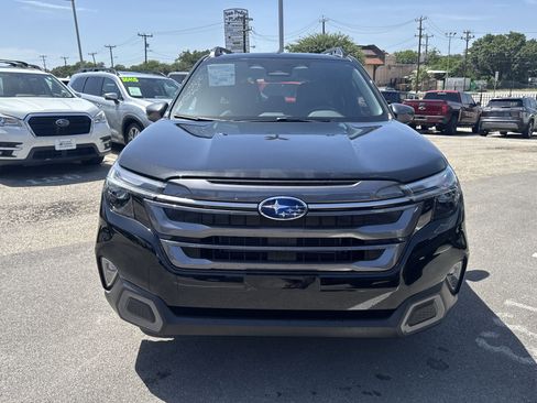 New 2025 Subaru Forester Limited image 8