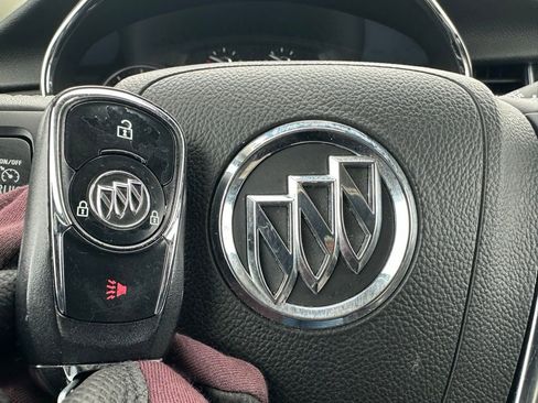 Used 2019 Buick Encore Preferred image 41