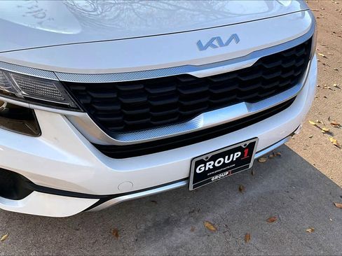 Used 2023 Kia Seltos LX image 27