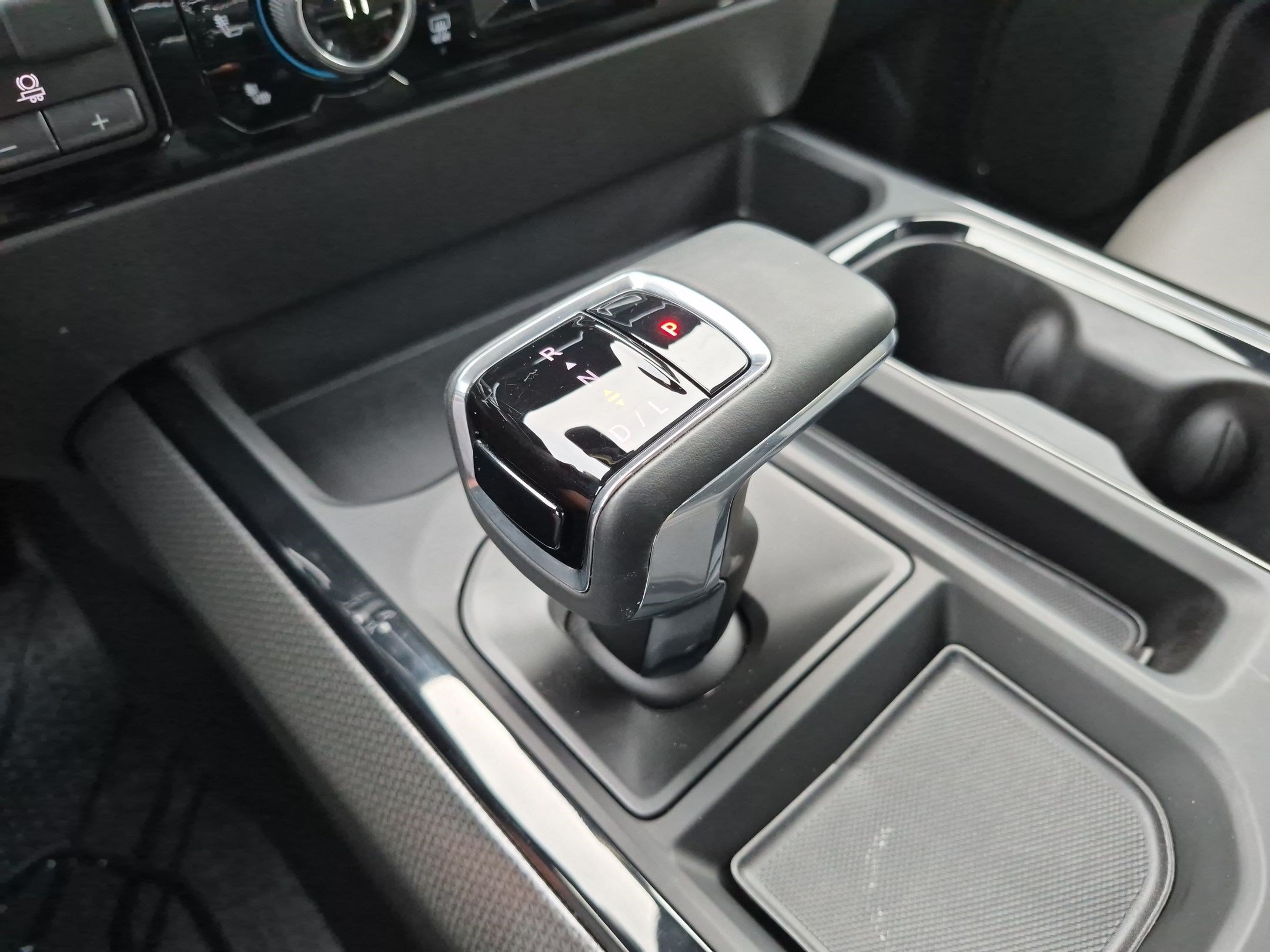 Used 2026 Chevrolet Silverado 1500 ZR2 w/ LPO, Dark Essentials Package AWD/4WD image 26