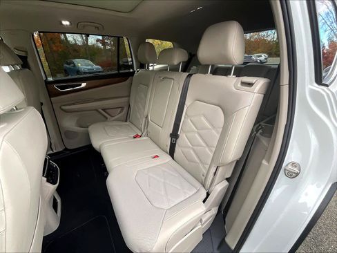 New 2026 Volkswagen Atlas SE image 15