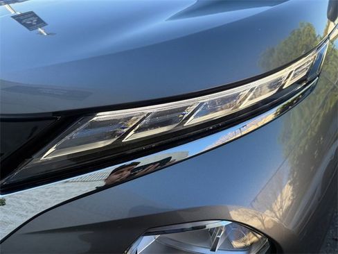 Used 2023 Mitsubishi Outlander ES image 30