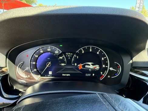 Used 2018 BMW 530i image 25