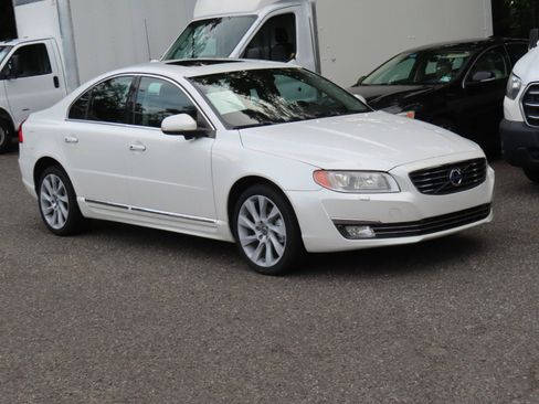 Used 2015 Volvo S80 T6 w/ Convenience Package AWD/4WD image 21
