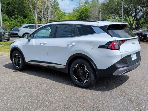 New 2026 Kia Sportage EX image 10