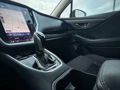 Used 2021 Subaru Outback Premium image 57