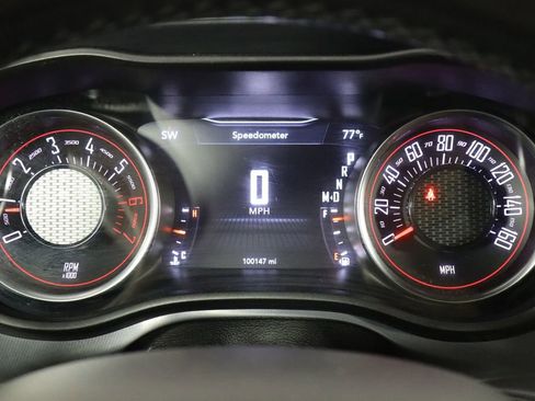 Used 2020 Dodge Challenger R/T RWD image 11