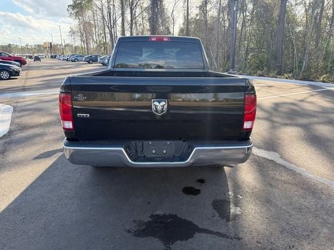 Used 2024 RAM 1500 Classic SLT image 9