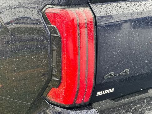 Used 2024 Toyota Tundra Platinum image 26