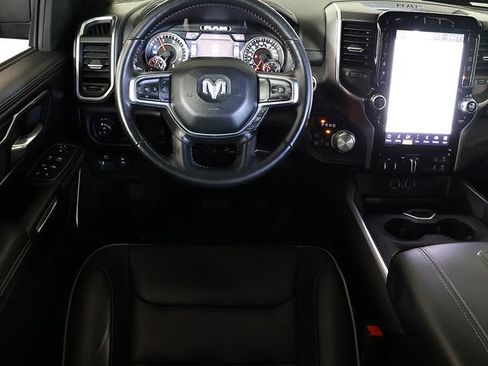 Used 2023 RAM 1500 Laramie AWD/4WD image 3