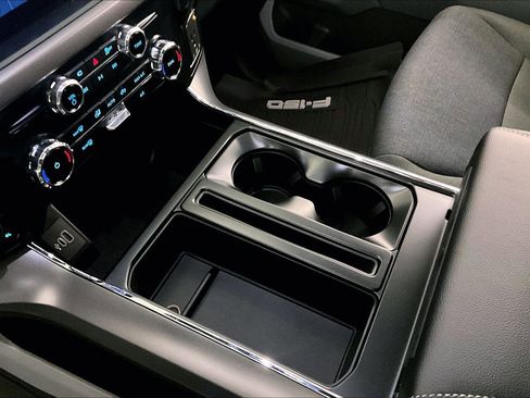 New 2025 Ford F150 XLT w/ Equipment Group 301A Standard image 16