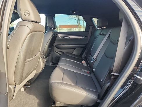 Used 2023 Cadillac XT5 Luxury image 23