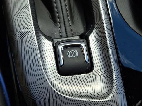 Used 2024 Buick Envista Sport Touring w/ Convenience I Package FWD image 26