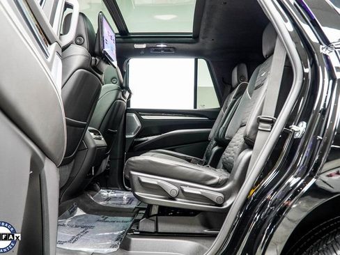 Used 2026 Cadillac Escalade Platinum Sport AWD/4WD image 54